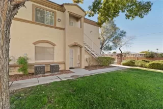 Photo #1: 2346384 Listing