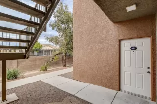 Photo #2: 2346424 Listing 