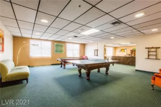 Photo #4: 2346445 Listing