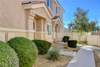 Photo #2: 2346464 Listing 