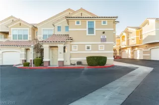 Photo #3: 2346480 Listing 