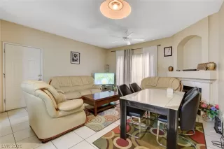 Photo #2: 2346504 Listing