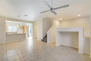 Photo #2: 2346566 Listing