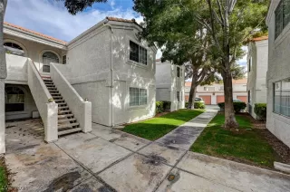 Photo #4: 2346586 Listing