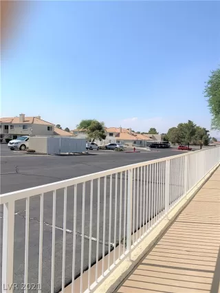 Photo #6: 2346622 Listing 