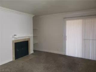 Photo #3: 2346630 Listing 