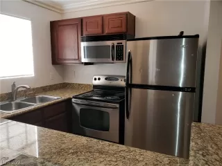 Photo #4: 2346630 Listing 