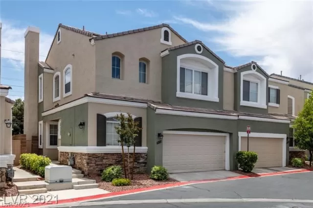 MLS: 2346648 Condo For Sale