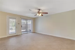 Photo #4: 2346694 Listing 