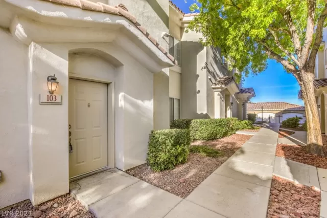 MLS: 2346719 Condo For Sale