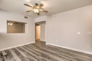 Photo #5: 2346719 Listing 