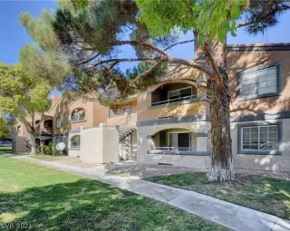 Photo #1: 2346727 Listing