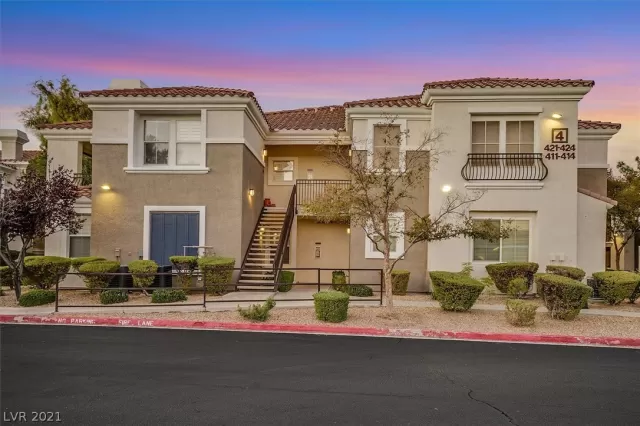 MLS: 2346736 Condo For Sale