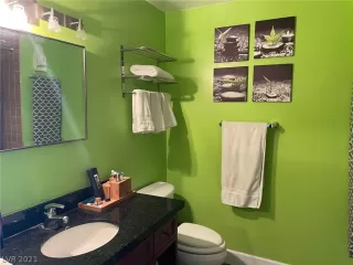 Photo #3: 2346748 Listing