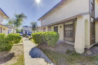 Photo #2: 2346799 Listing 