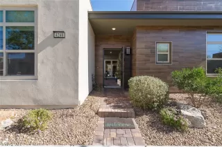 Photo #2: 2346807 Listing 