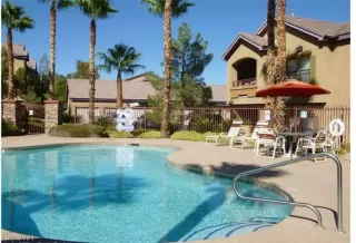 Photo #2: 2346826 Listing