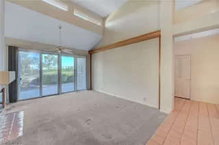 Photo #3: 2346828 Listing 