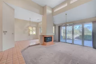 Photo #4: 2346828 Listing 