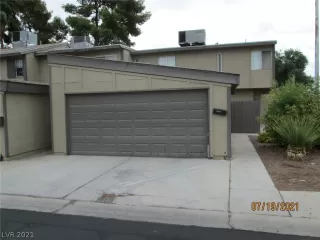 Photo #1: 2346833 Listing 