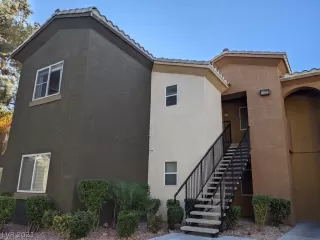 Photo #1: 2346854 Listing