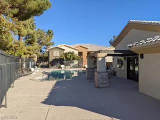 Photo #6: 2346854 Listing