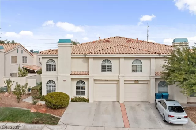 MLS: 2346872 Condo For Sale