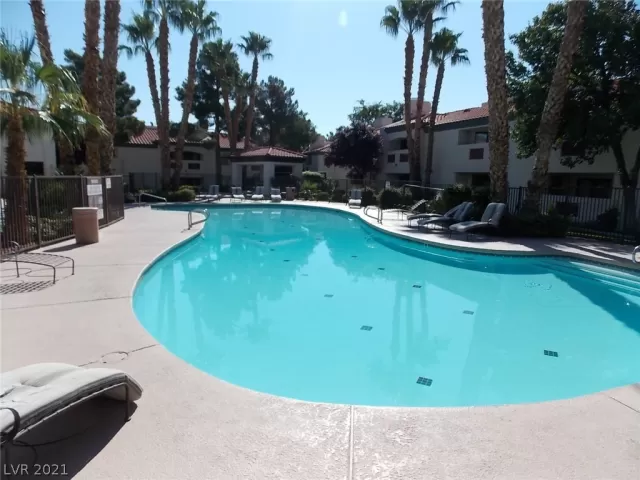 MLS: 2346931 Condo For Sale