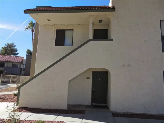 MLS: 2347007 Condo For Sale