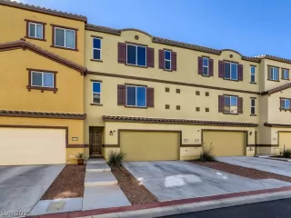 Photo #1: 2347042 Listing 