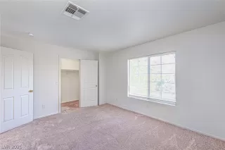 Photo #6: 2347295 Listing 