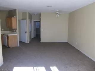 Photo #1: 2347328 Listing