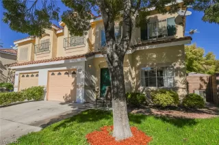 Photo #2: 2347373 Listing