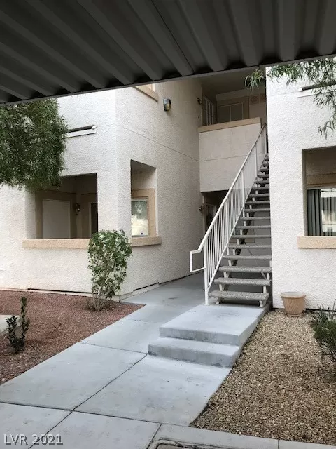 MLS: 2347402 Condo For Sale