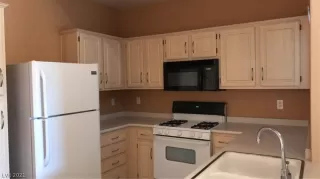 Photo #2: 2347402 Listing 