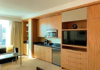 Photo #1: 2347446 Listing 