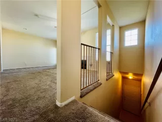 Photo #4: 2347460 Listing