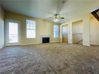 Photo #5: 2347460 Listing