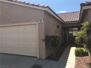 Photo #3: 2347476 Listing