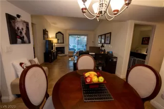 Photo #6: 2347516 Listing