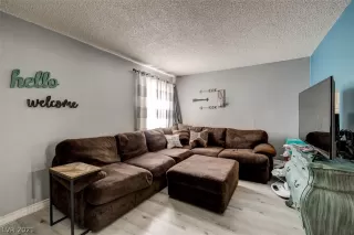 Photo #5: 2347559 Listing