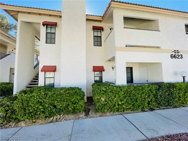 MLS: 2347628 Condo For Sale