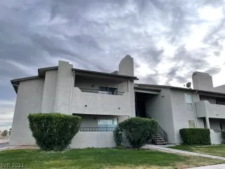 Photo #1: 2347640 Listing