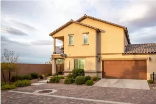 Photo #1: 2347642 Listing 