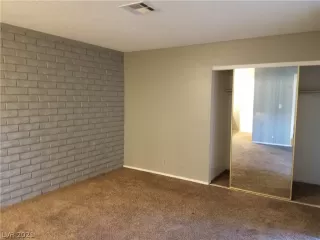 Photo #6: 2347694 Listing 