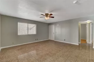 Photo #2: 2347704 Listing 