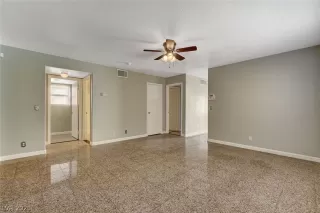 Photo #3: 2347704 Listing 