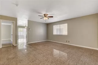 Photo #4: 2347704 Listing 