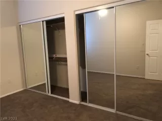 Photo #4: 2347708 Listing