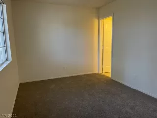 Photo #6: 2347710 Listing